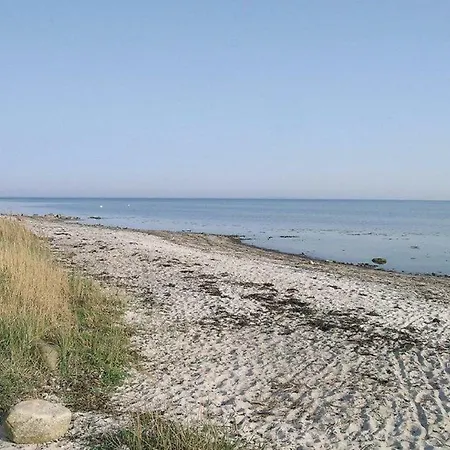 Hyggeligt Byhus I Hjertet Af Feriehus *